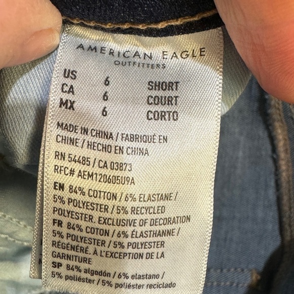 American Eagle Dark Denim Skinny Jeans size 6 Short EUC - Picture 6 of 6